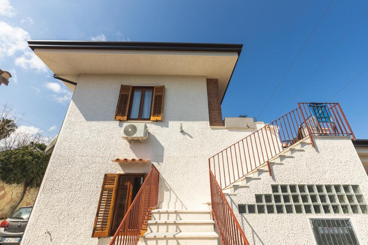 Casa Villea Trabia Esterno foto